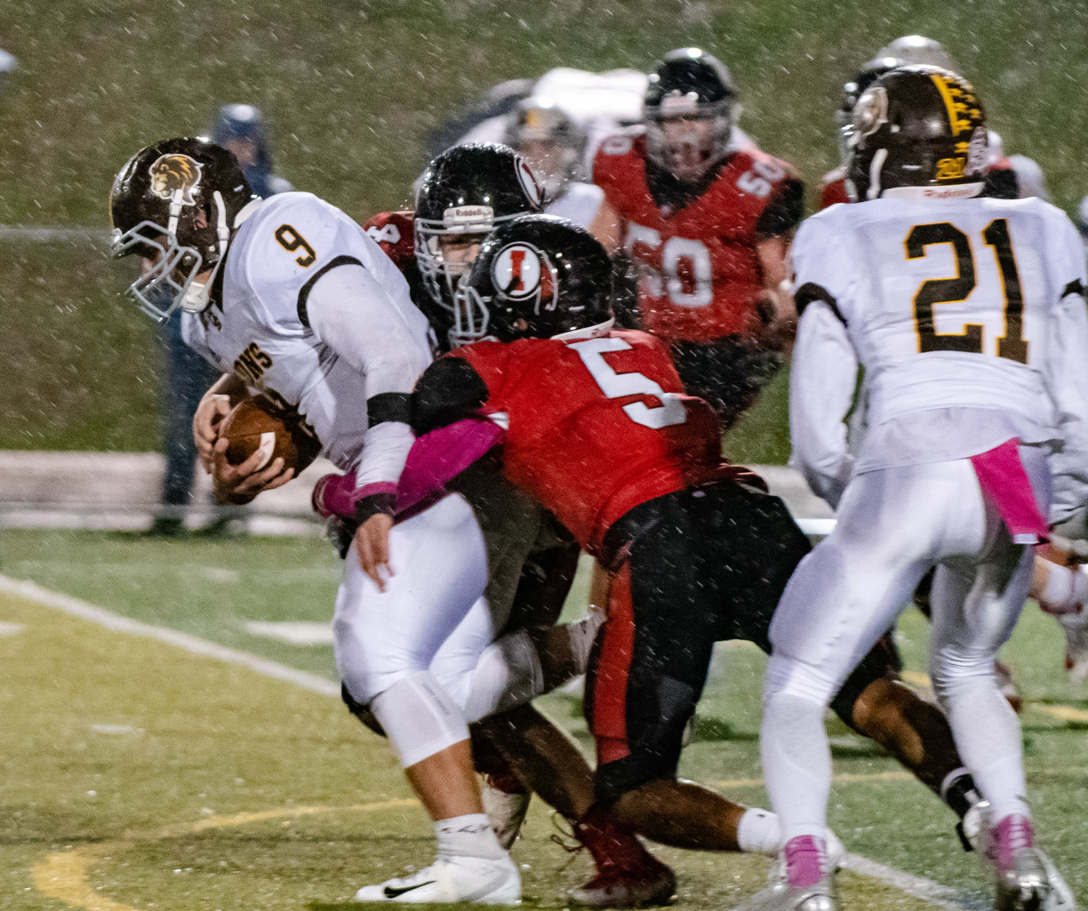 Greensburg Salem 17, Indiana 0 8512